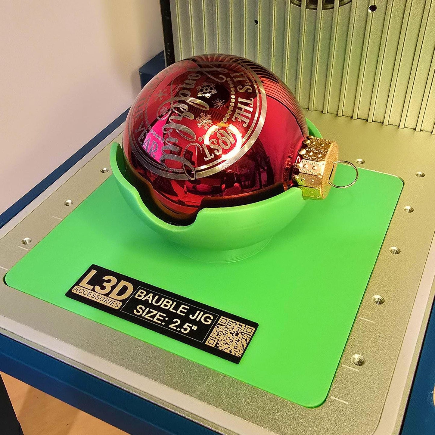 2.5-Inch Bauble Jig | xTool F1 & F2 Engraving Tool