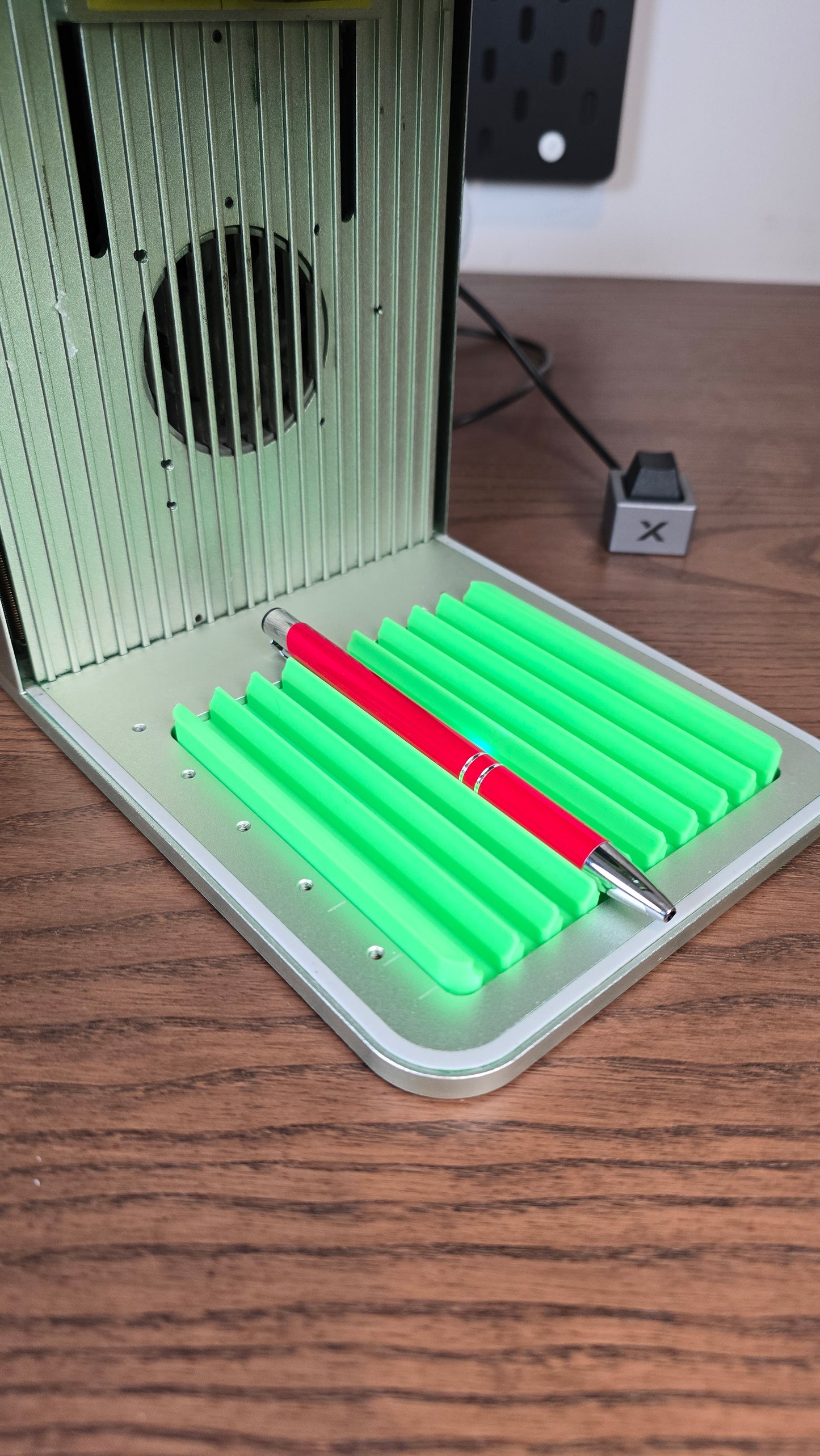 Metal Pen Engraving Jig | xTool F1 & F1 Lite Engraving Holder