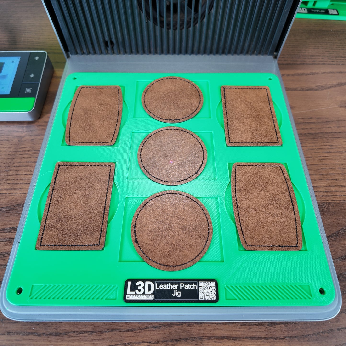 xTool F1 Ultra Leather Patch Jig | Fits Round, Oval & Rectangle Blank