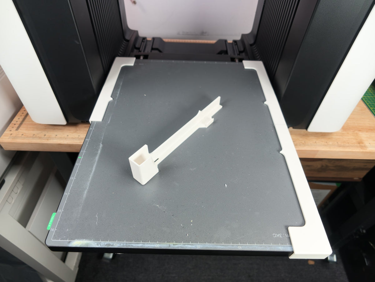 One Omni Bracket System XL bracket on the xTool O1 Omni Standard Baseplate