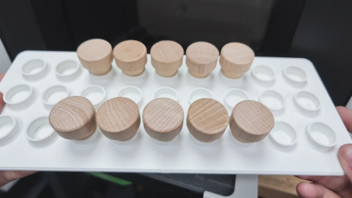 Wine Stopper Jig in use on the xTool O1 Omni