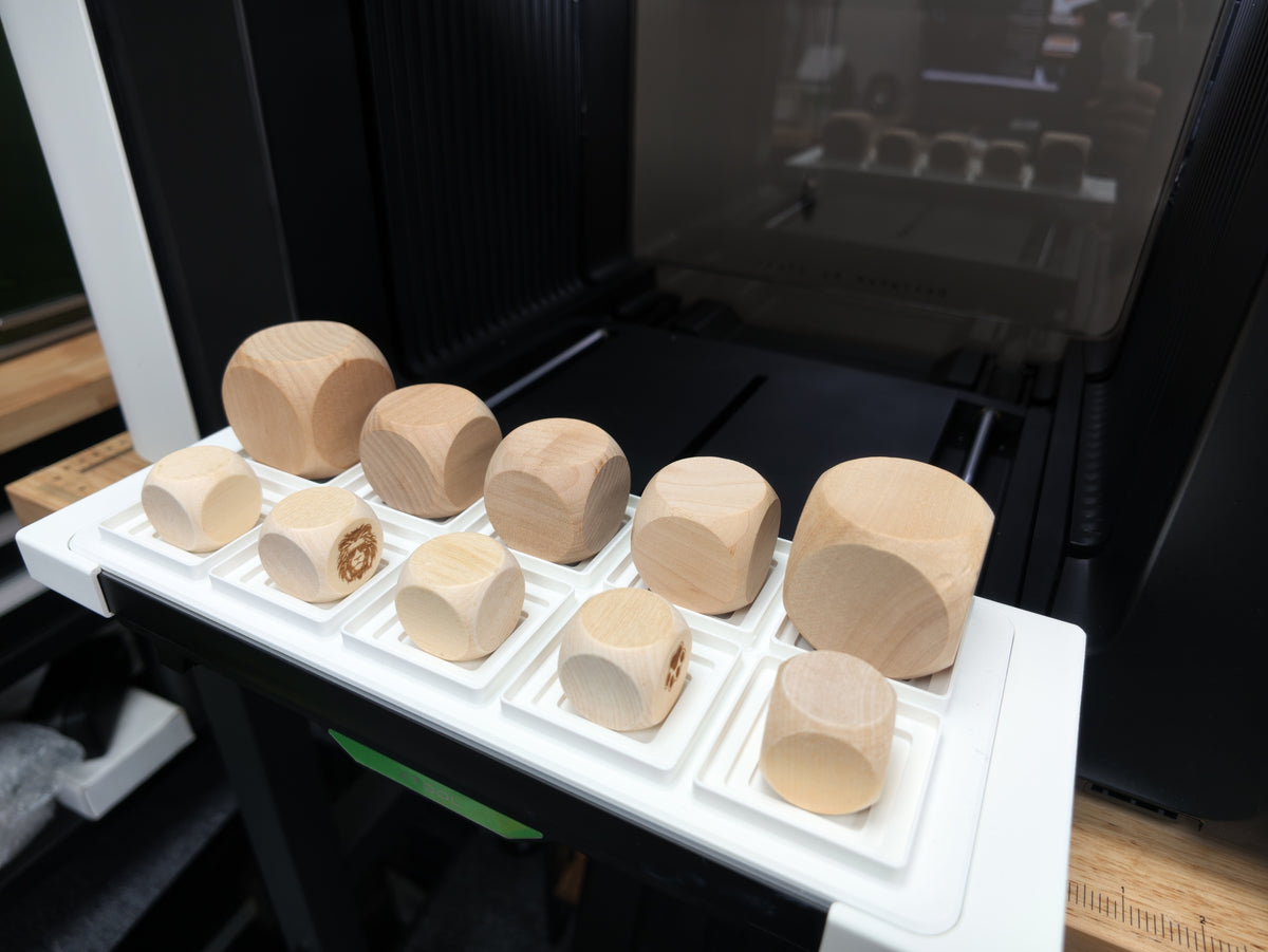 Wooden Dice Jig for xTool O1 Omni UV Printer, photo 3